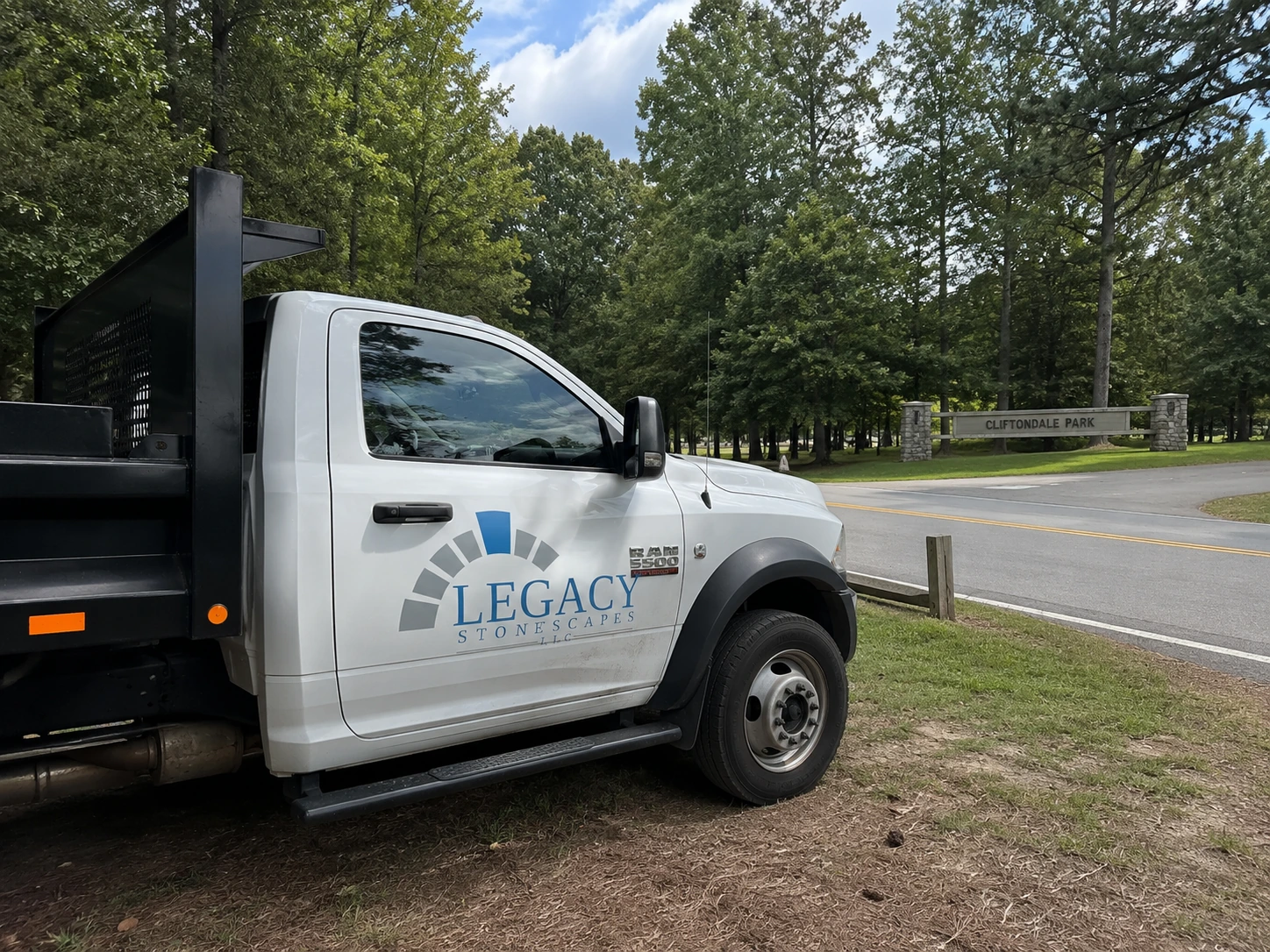 Masonry truck on Butner Road near Cliftondale Park in South Fulton